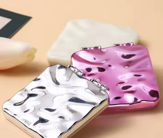Foldable Traveling Mirror