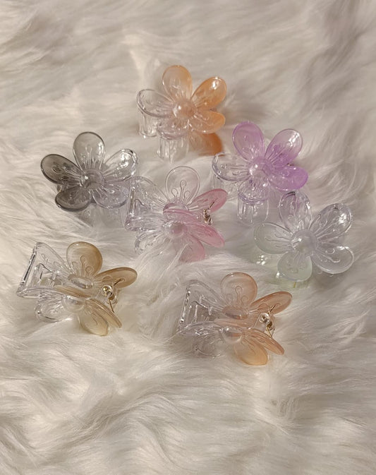 Transparent Flower Claw Clips