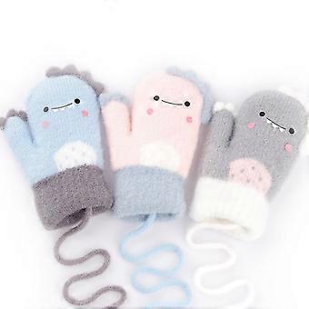 Diano-themed mittens
