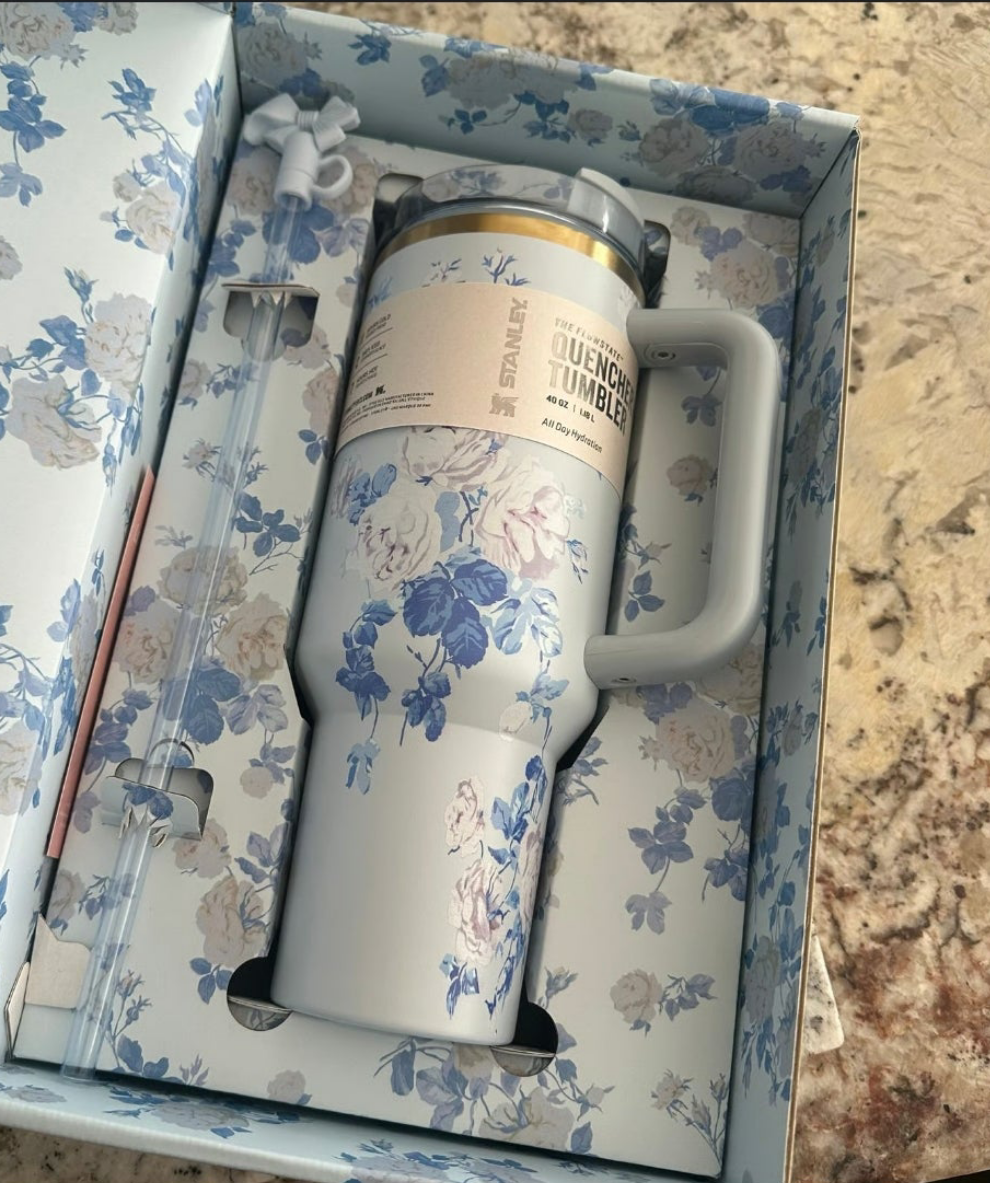 The Stanley x LoveShackFancy Holiday Quencher | 40 OZ