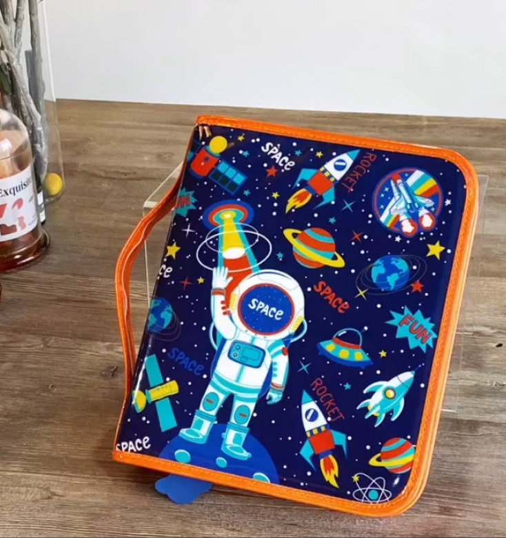 Vest Space-themed stationery art set for kids (36 PCS)