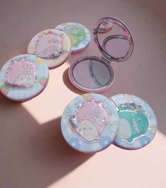 Diano water filled pocket mirrors