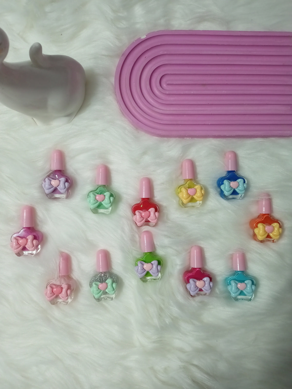 Bow peel off non toxic nail paints