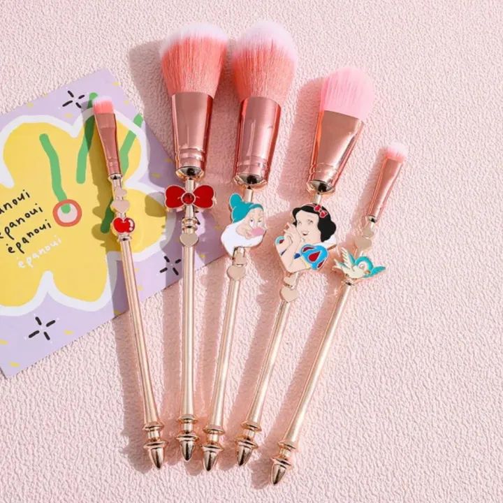 Snow White Metallic Makeup Brushes set (5pcs)